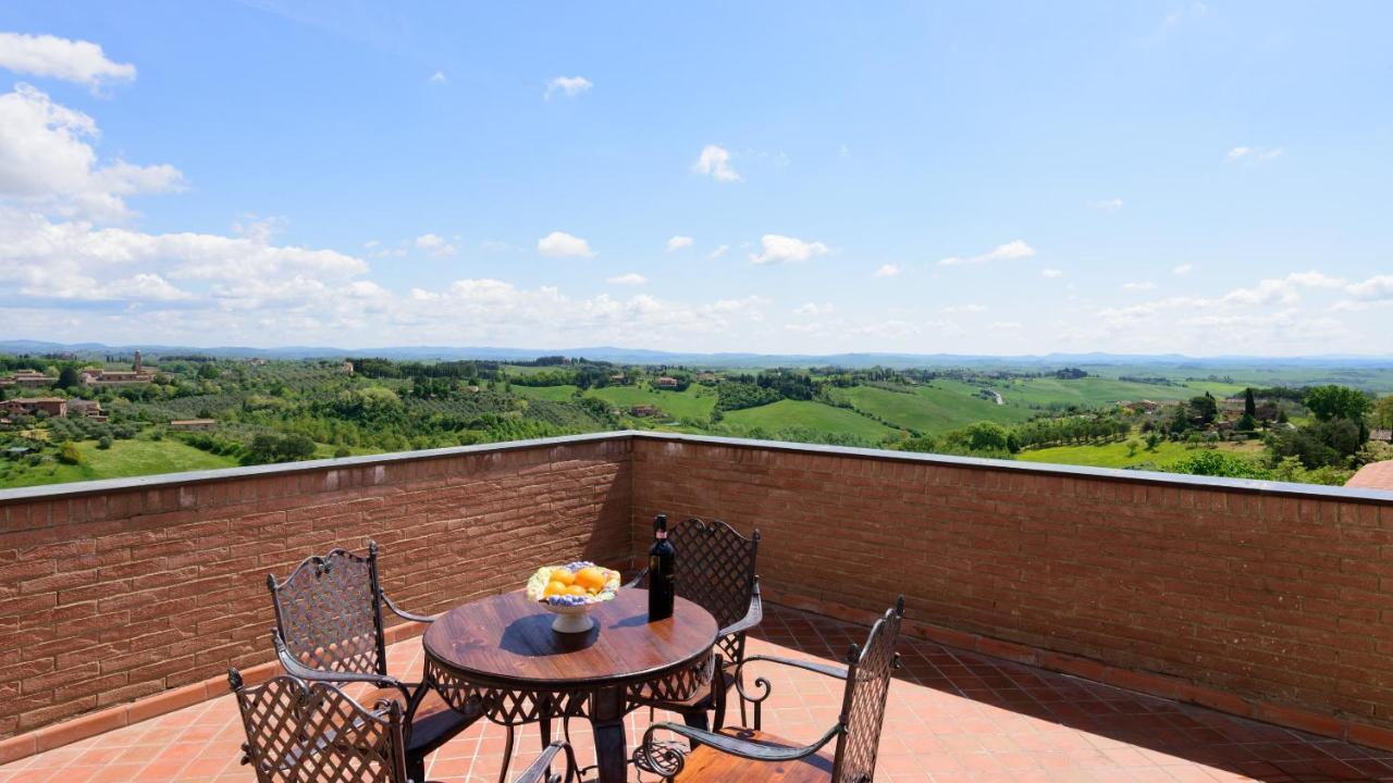 Luglie 360° Panoramic Terrace Lägenhet Siena Exteriör bild